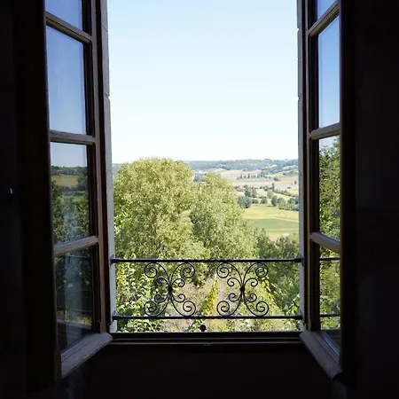 Oda ve Kahvaltı Chateau De La Segue
